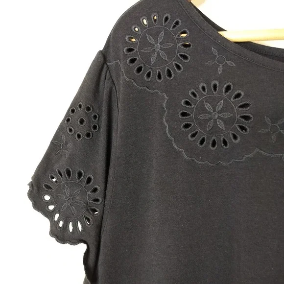 Laurie Felt Top Floral Embroidered Cap Sleeve Tee Black Stretch - Picture 7 of 11